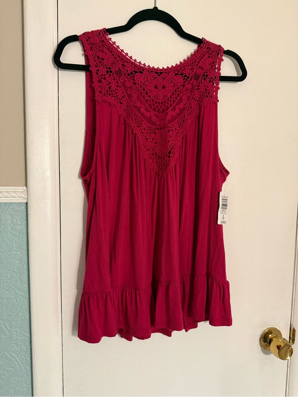 torrid Crochet Yoke Tank Top - Fuchsia